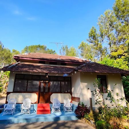Heritage Homestay Chikmagalūr Esterno foto